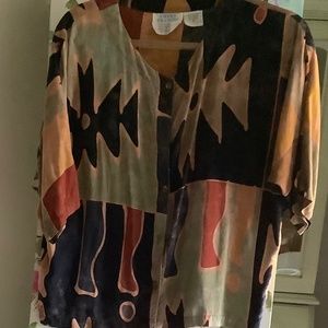 Blouse closed, jacket open ,short sleeve beautiful print Indonesia,100% Rayon Sm